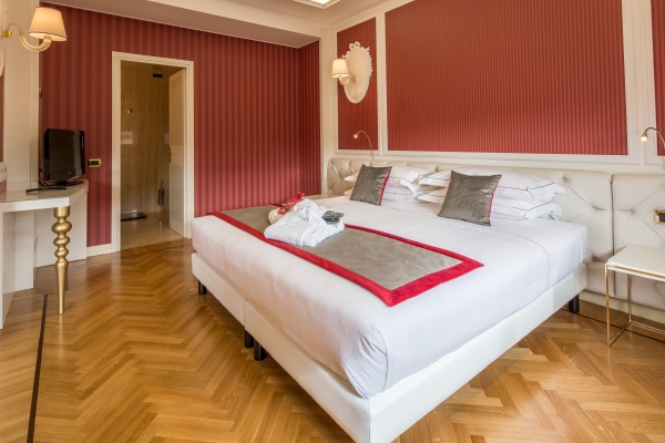 Hotel Grande Albergo Roma (Piacenza)